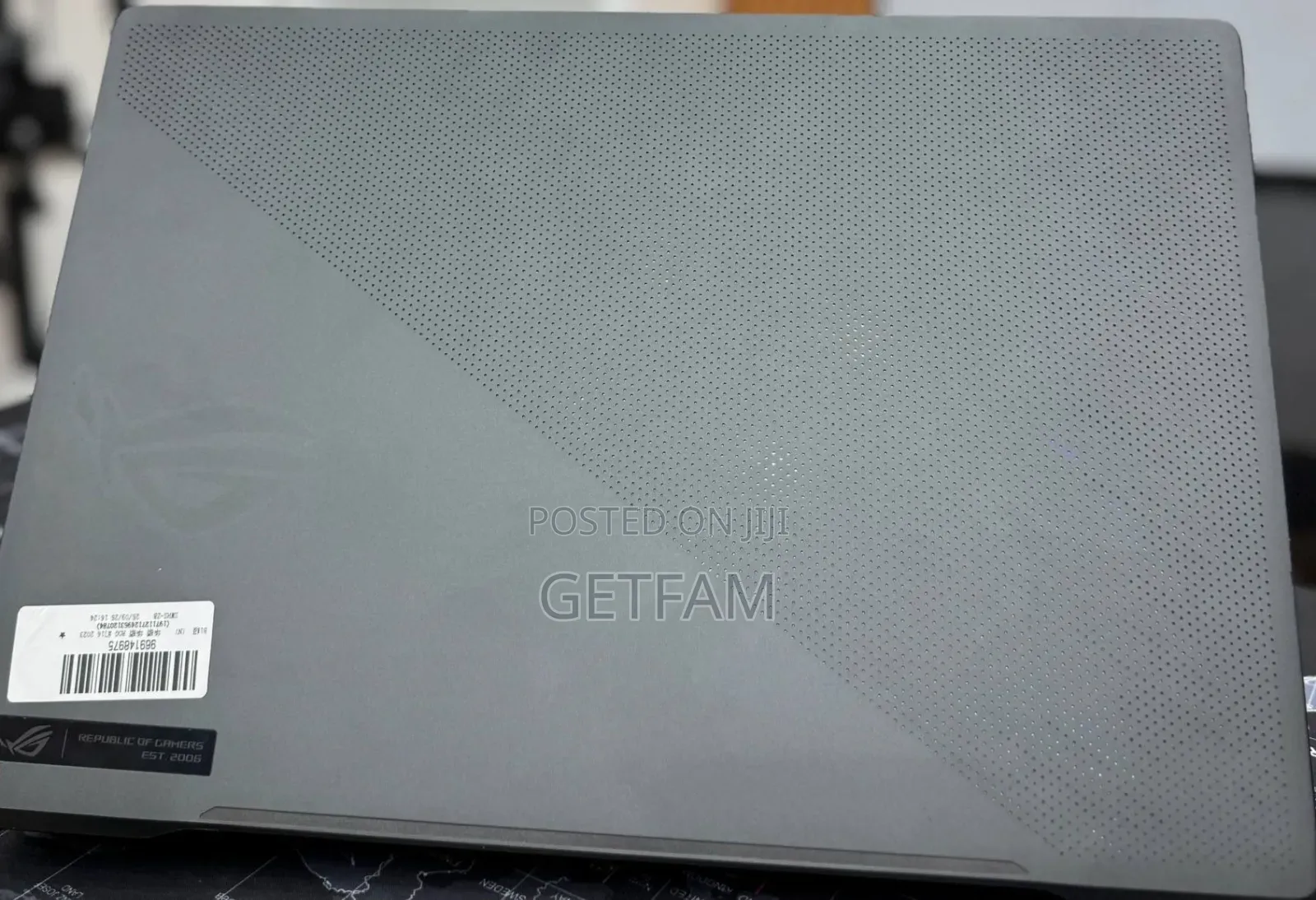 New Laptop Asus ROG Zephyrus G16 16GB Intel Core I9 SSD 1T