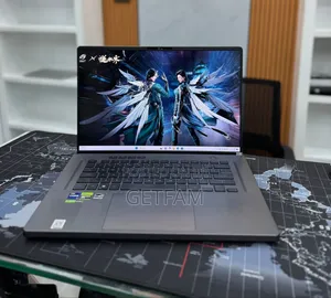 New Laptop Asus ROG Zephyrus G16 16GB Intel Core I9 SSD 1T