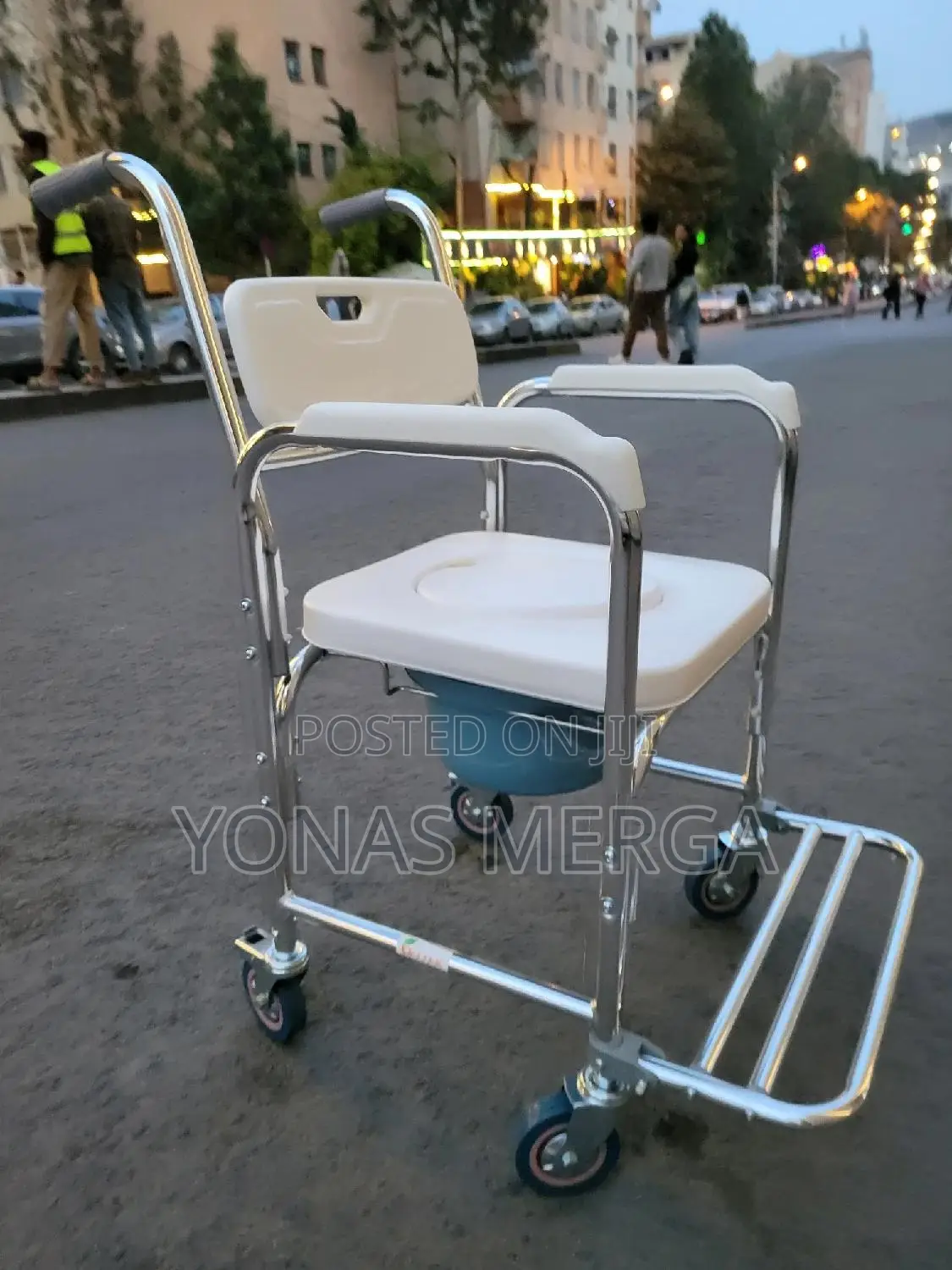 Mobility:Adult Potty Chair犀።Commode Chair~匪bathroom Stool,Household