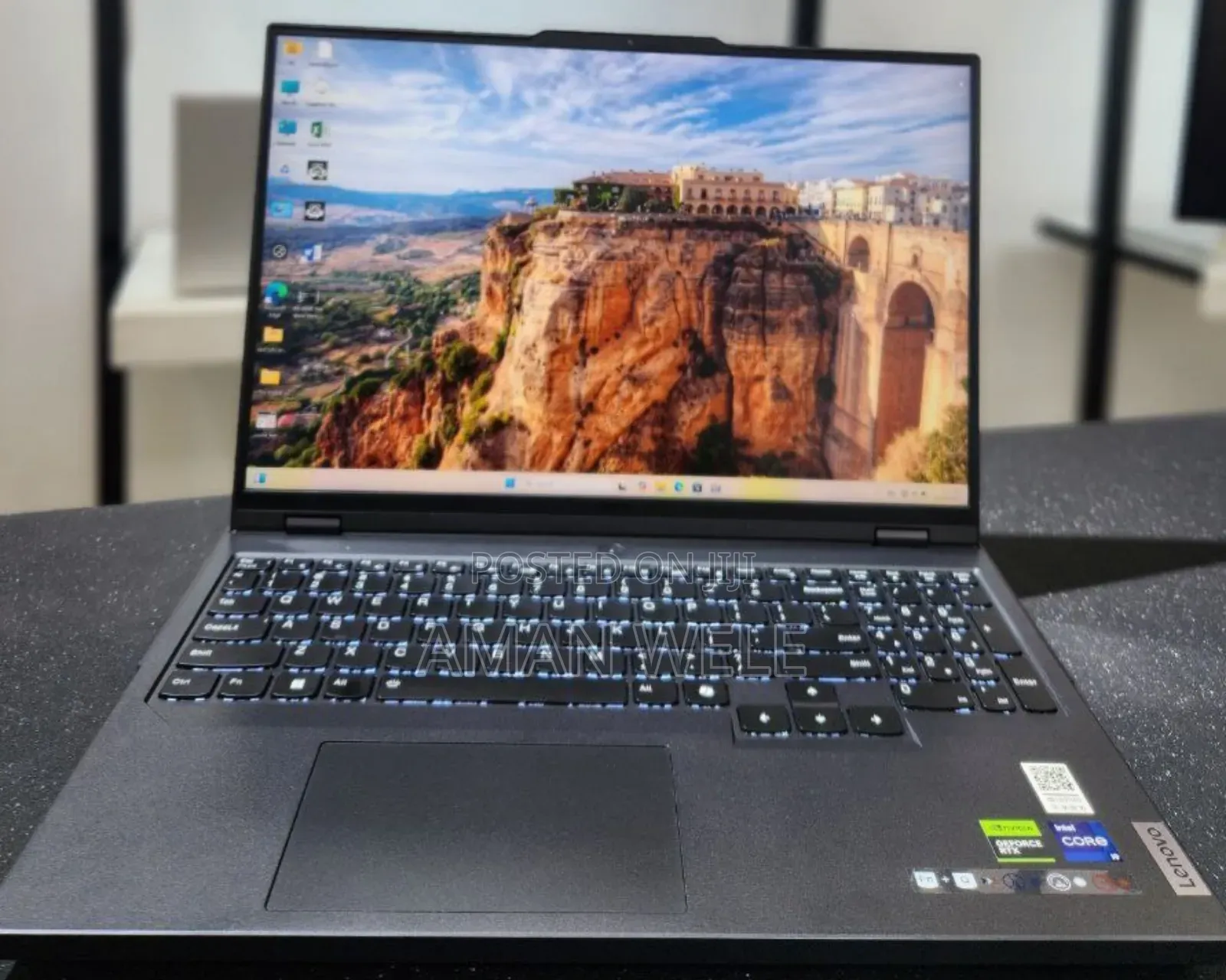 New Laptop Lenovo Legion Y520 32GB Intel Core I9 SSD 1T