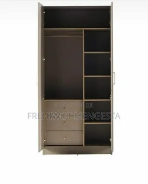 Photo - የልብስ ቁምሳጥን