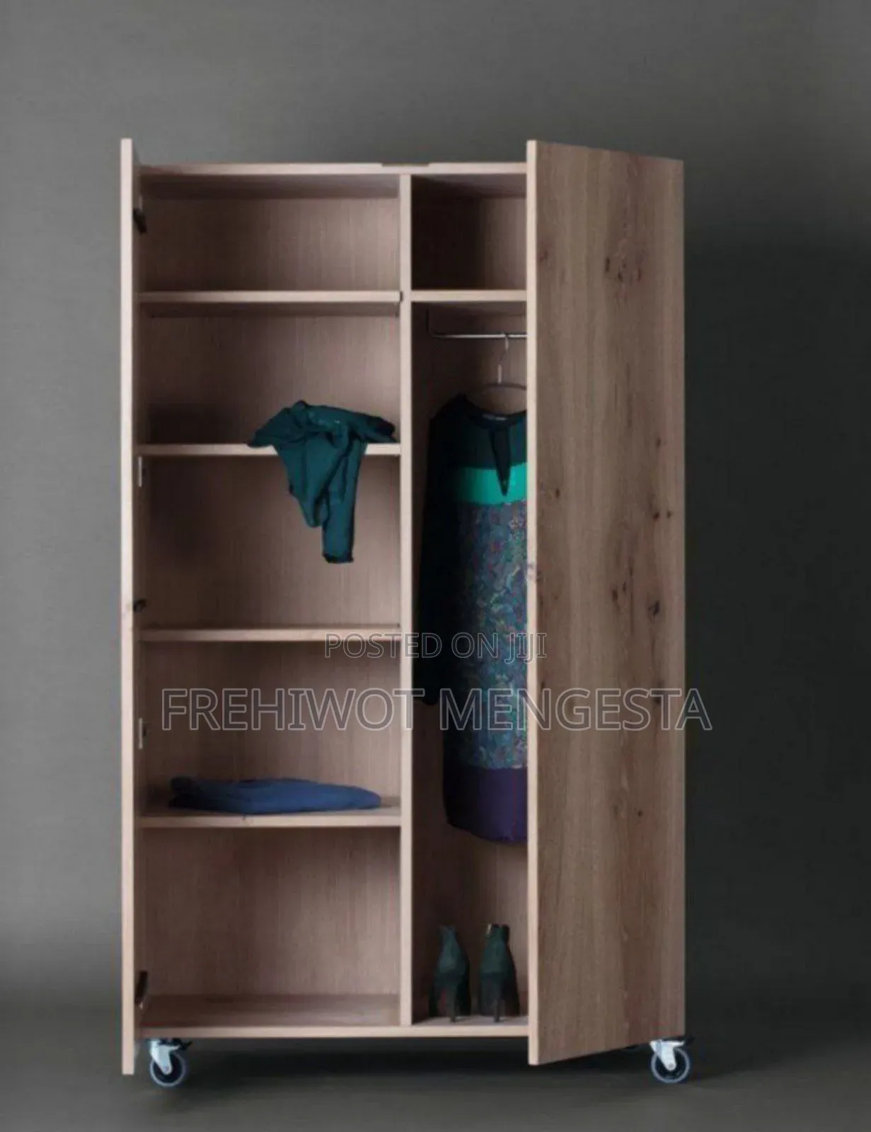 የልብስ ቁምሳጥን