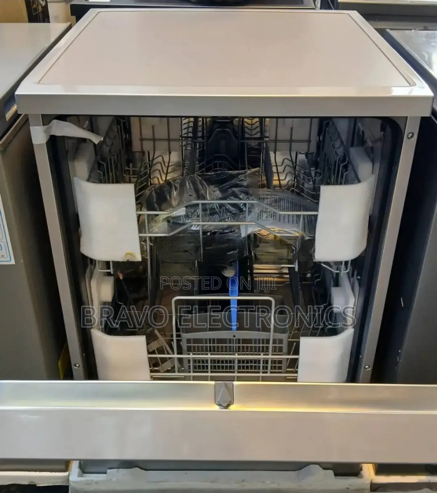  Orbit 12-Plate Dishwasher – Smart Cleaning for Modern Homes! 