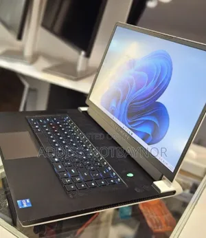 New Laptop Alienware Area-51m 16GB Intel Core I7 HDD+SSD 512GB