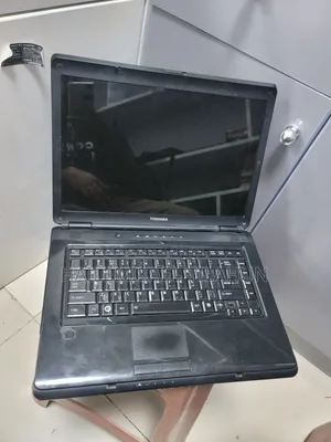 Laptop Asus VivoBook 15 X505BA 4GB Intel Celeron HDD 320GB