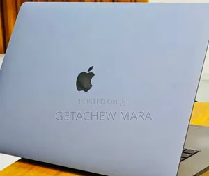 New Laptop Apple MacBook Pro 2019 16GB Intel Core I7 SSD 512GB