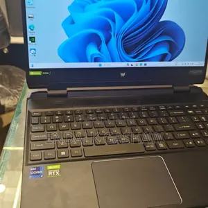 Photo - New Laptop Acer Predator Helios 300 16GB Intel Core I9 SSD 1T