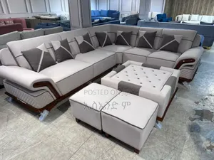 Crystal Couch Design With Table