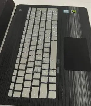 New Laptop HP Pavilion 15 12GB Intel Core I7 SSD 256GB