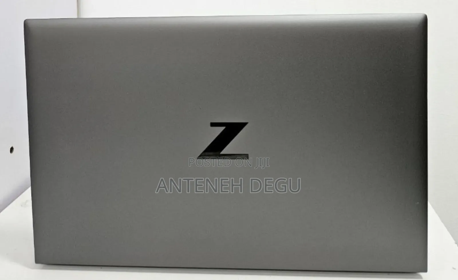 New Laptop HP ZBook Firefly 15 G7 16GB Intel Core I7 SSD 1T