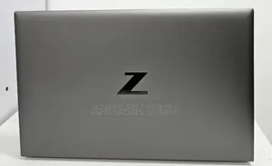 New Laptop HP ZBook Firefly 15 G7 16GB Intel Core I7 SSD 1T