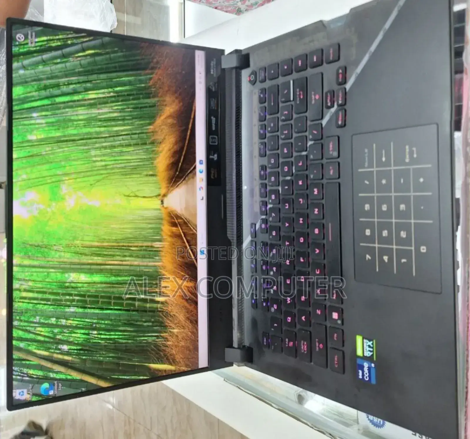 New Laptop Asus ROG Strix G15 16GB Intel Core I9 SSD 1T