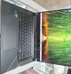 New Laptop Asus ROG Strix G15 16GB Intel Core I9 SSD 1T