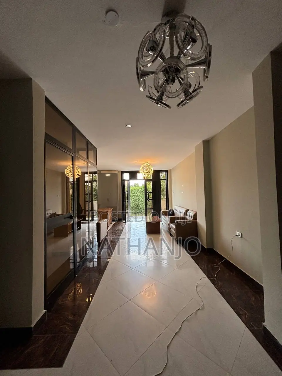 4bdrm Apartment in Yeka for rent