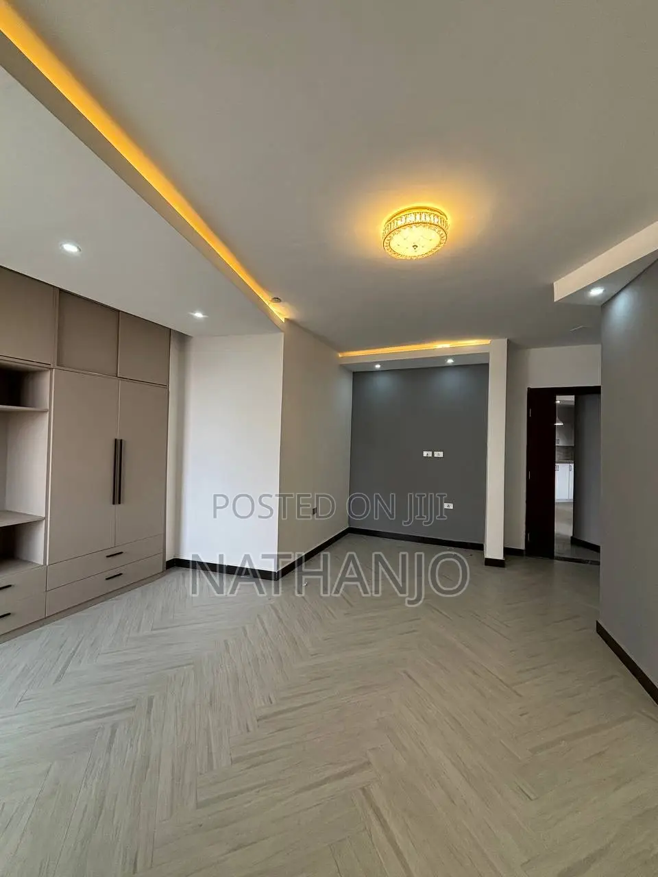 4bdrm Apartment in Yeka for rent