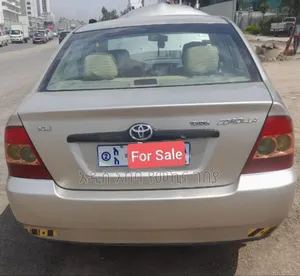 Photo - Toyota Corolla 2006 Gold