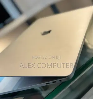 New Laptop Apple MacBook Pro 2016 16GB Intel Core I7 SSD 512GB