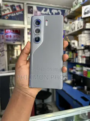 Photo - New Tecno Camon 40 Pro 256 GB Black