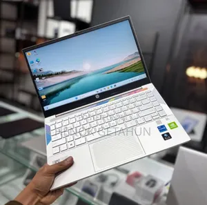 New Laptop HP Pavilion 14 16GB Intel Core I7 SSD 512GB