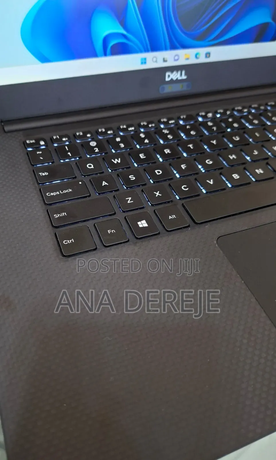 New Laptop Dell Precision 5540 16GB Intel Core I5 SSD 256GB