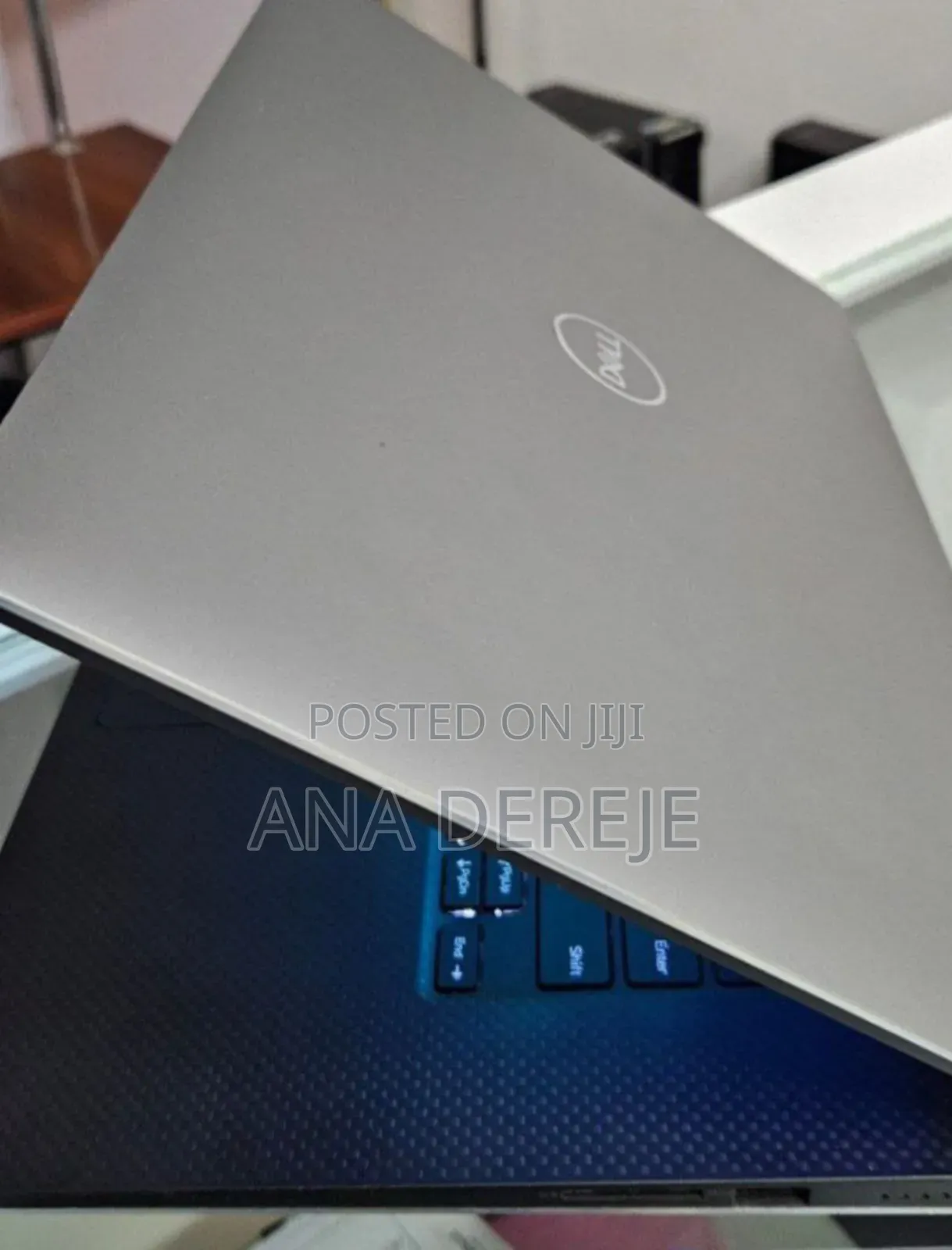 New Laptop Dell Precision 5540 16GB Intel Core I5 SSD 256GB