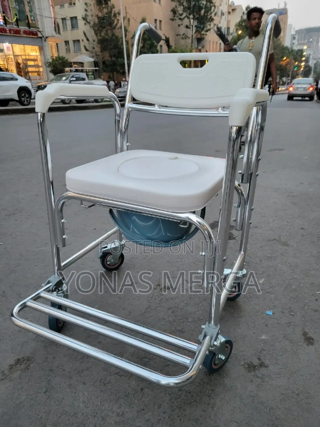 Toilet Chair溯郭shower/Commode Chair宕𤳉ensuring Maximum Comfort Support