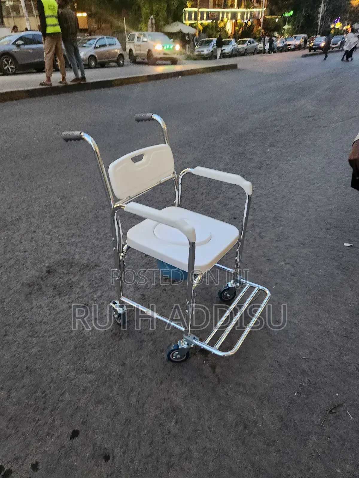 Commode Wheelchair協議toilet Brand New Heigh Definitely Wheelchair New