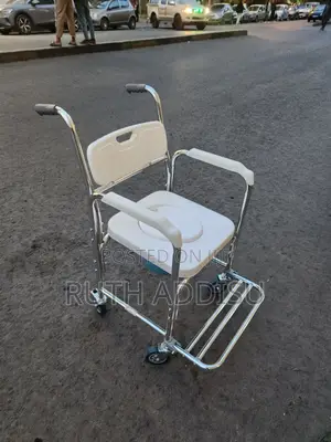 Toilet Wheelchair載有wheelchair奔波wheelchair晦我wheelchair With Popo New