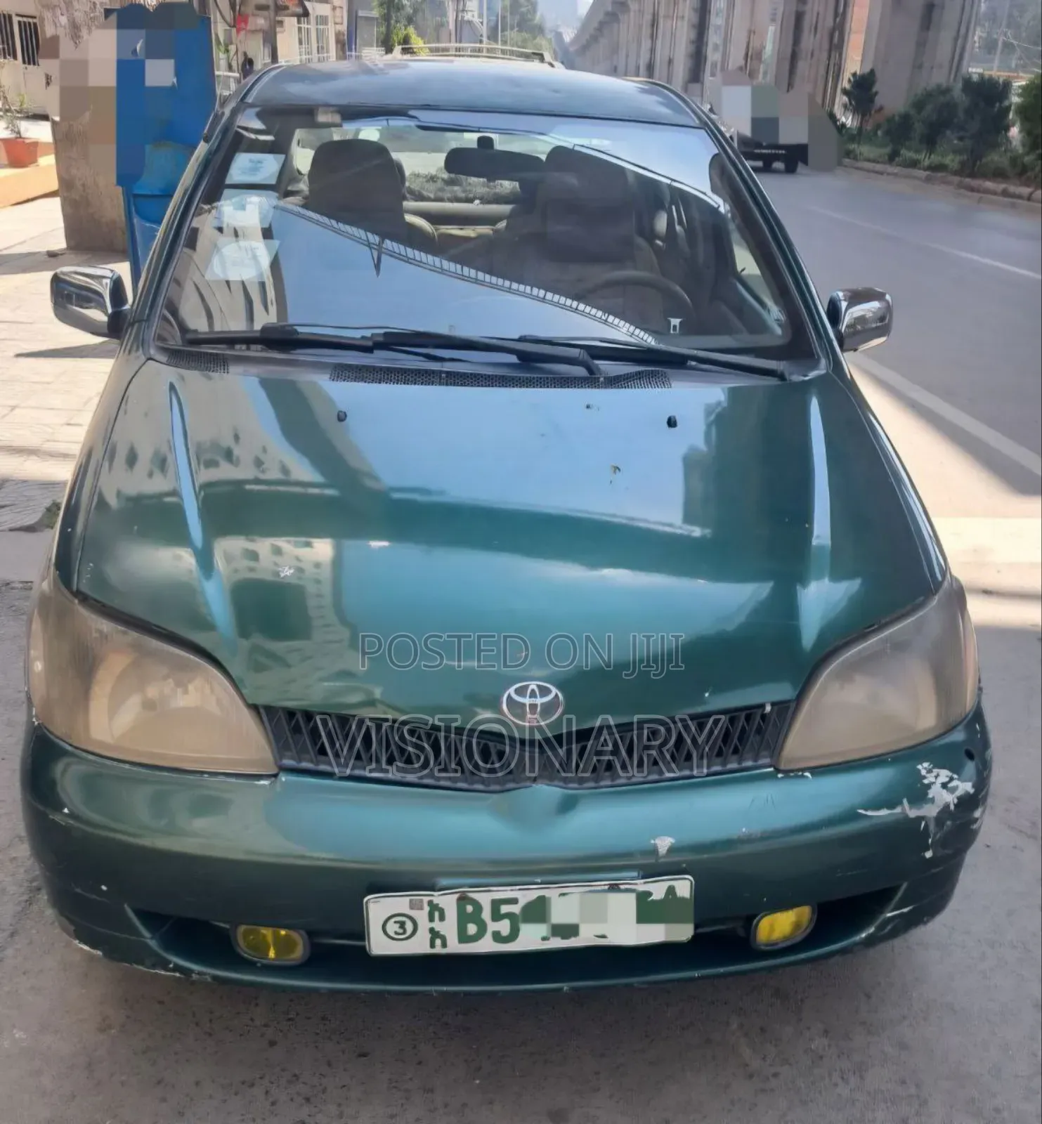 Toyota Platz 2001 Green