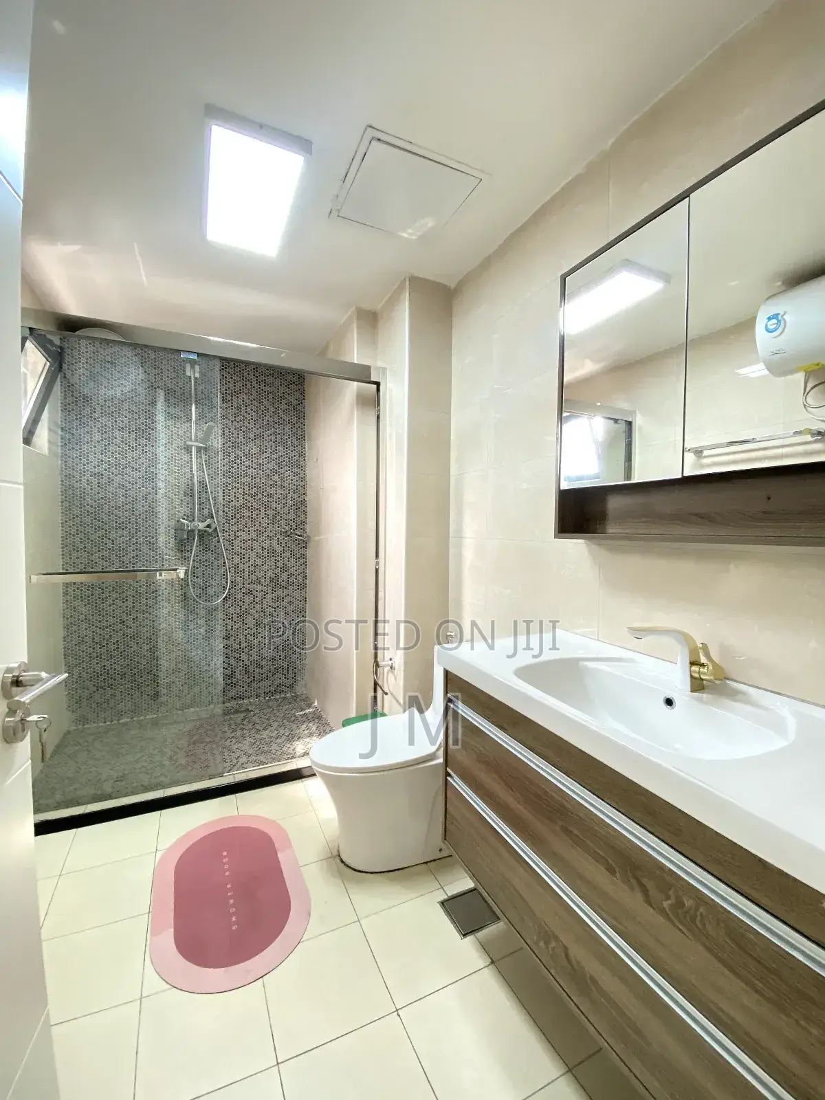 Furnished 3bdrm Apartment in Bole for rent