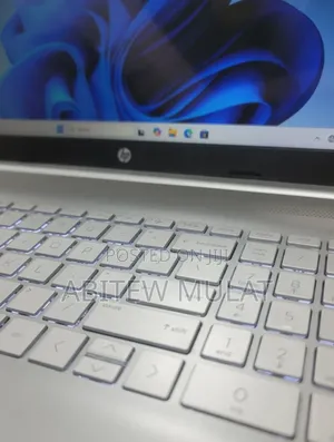 New Laptop HP Stream Notebook 8GB Intel Core i5 SSD 256GB