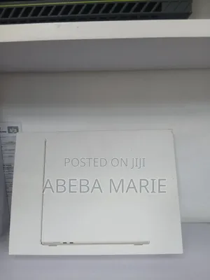 New Laptop Apple MacBook Air 2025 M4 15-inch 16GB Apple M4 SSD 512GB