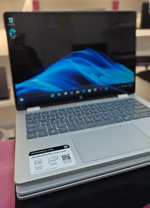New Laptop HP OmniBook 5 14" 8GB Intel Core 5 SSD 160GB