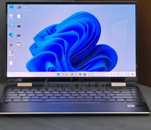 New Laptop HP Spectre X360 16GB Intel Core I7 SSD 512GB