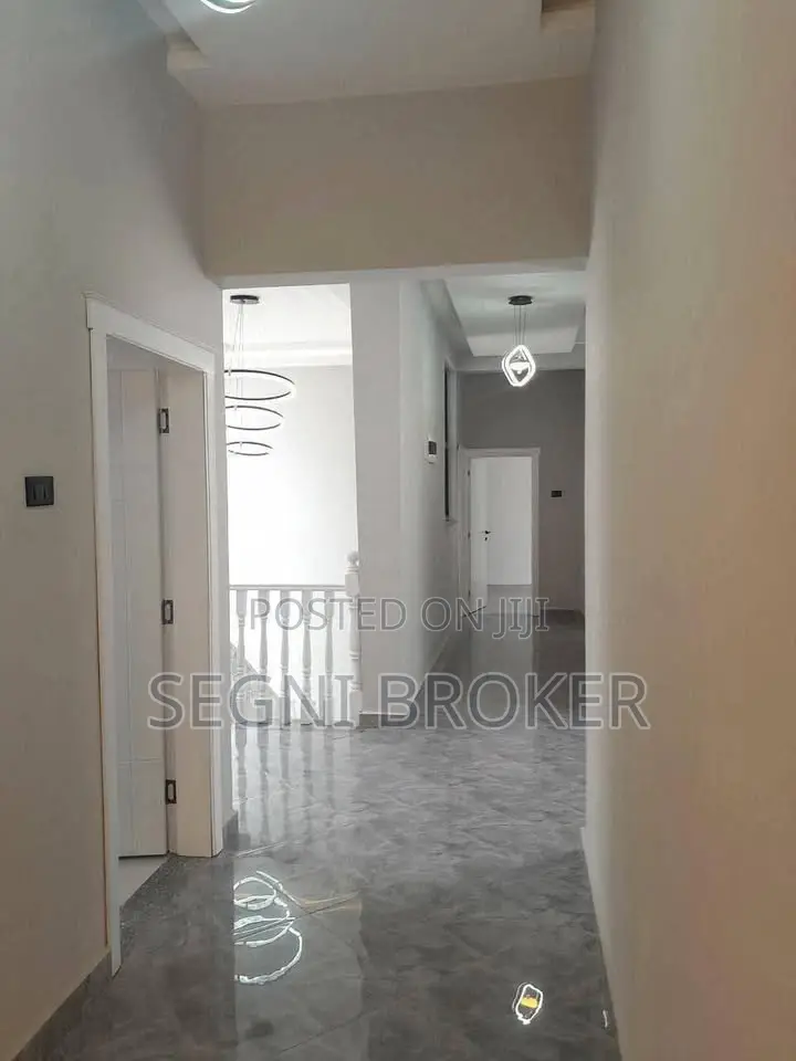 Furnished 10bdrm House in Safari, Bole for sale