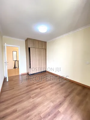 2bdrm Duplex in Kirkos for rent