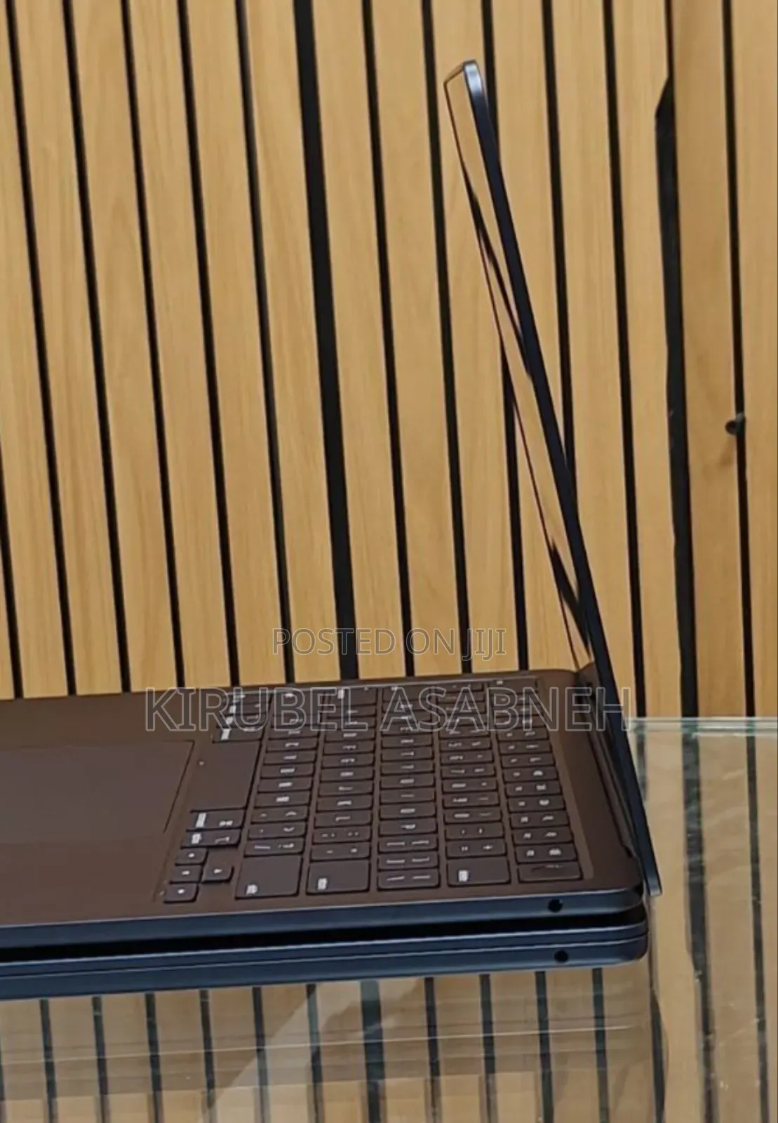 New Laptop Apple MacBook Air 2025 M4 13-Inch 16GB Apple M4 SSD 256GB