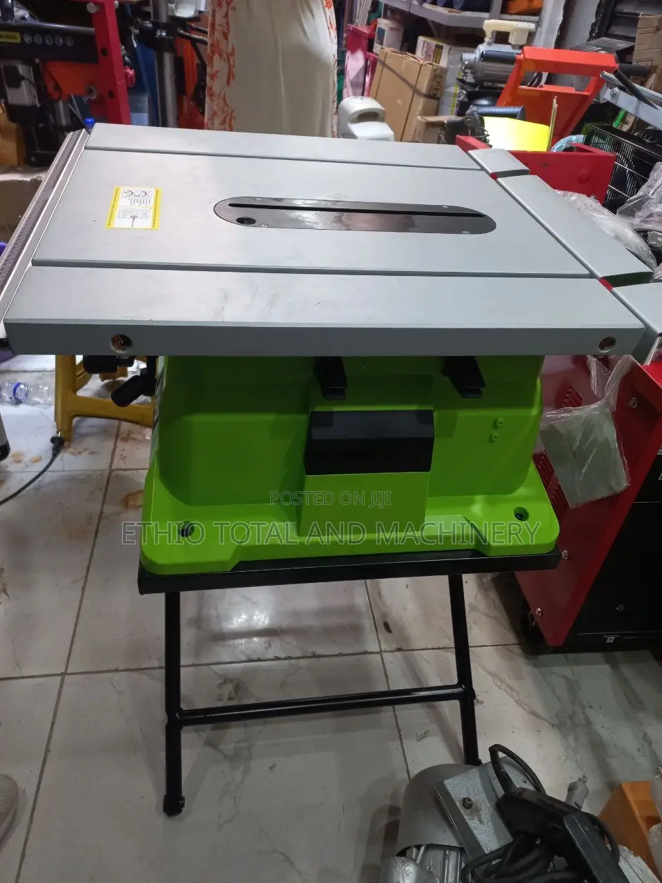 Vido Table Saw ቪዶ መሰንጠቅያ