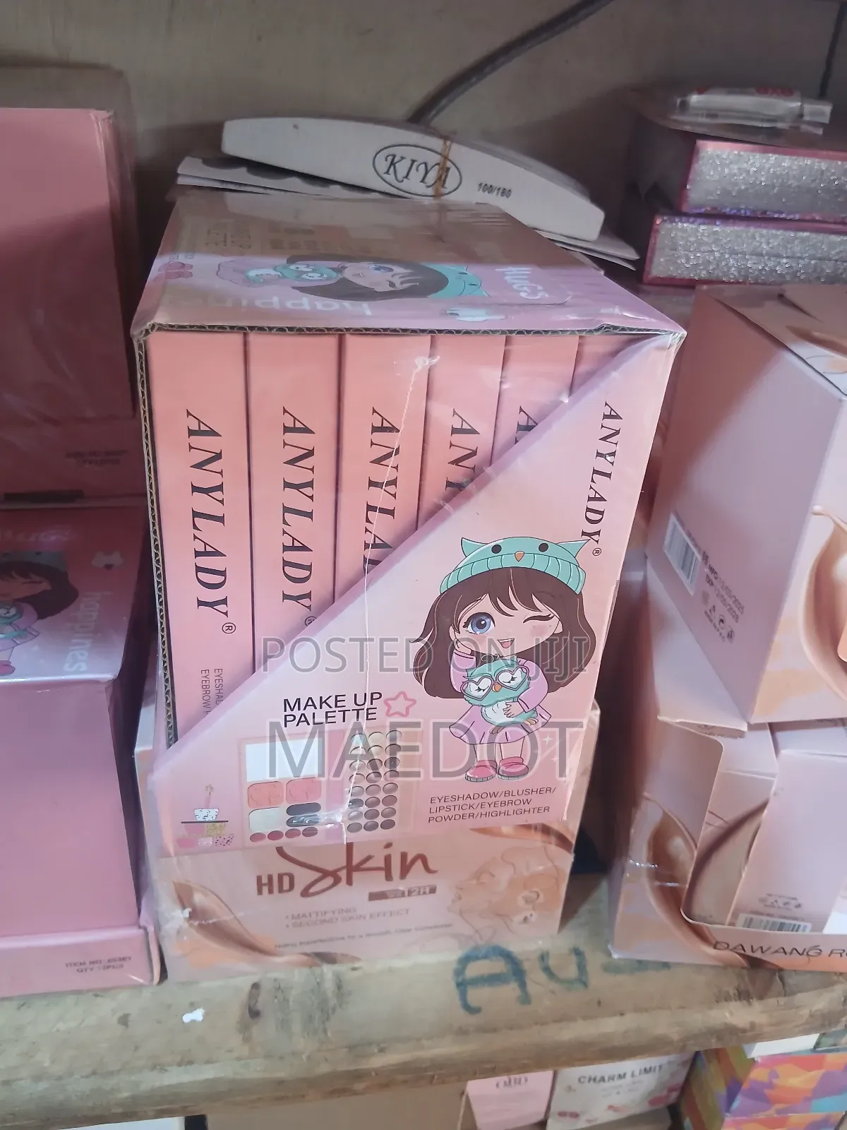 Any Lady Face Makeup