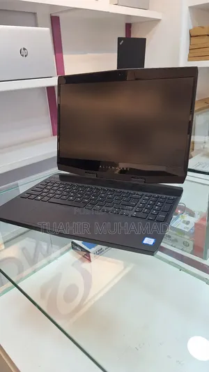 New Laptop Alienware Area-51m 16GB Intel Core I7 SSD 512GB