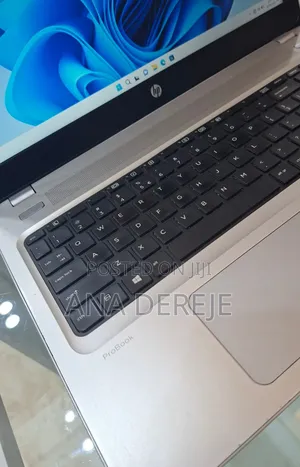 New Laptop HP 8GB Intel Core I7 HDD 1T