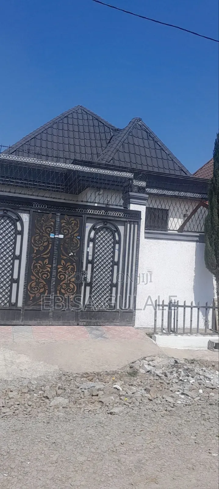 Furnished 4bdrm Farm House in Oromia-Finfinne for sale