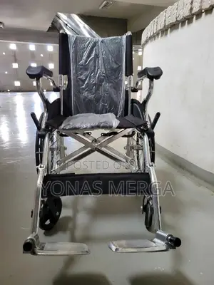 Baby Kid's Wheelchair恀蔥folding Wheelchair彎戶armrests, More Durability.