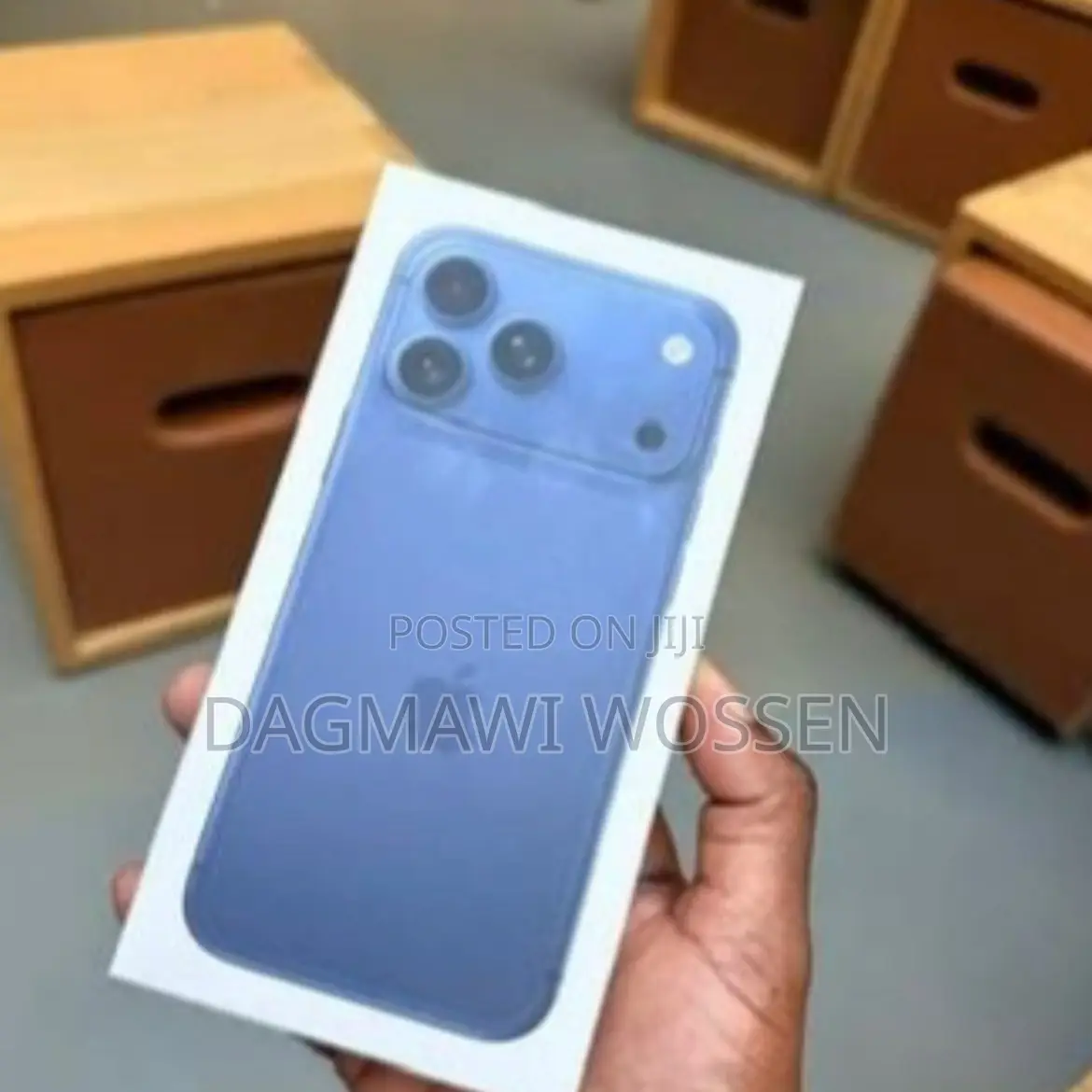 New Apple iPhone 17 Pro Max 256 GB Blue