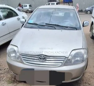Toyota Corolla 2003 Gold