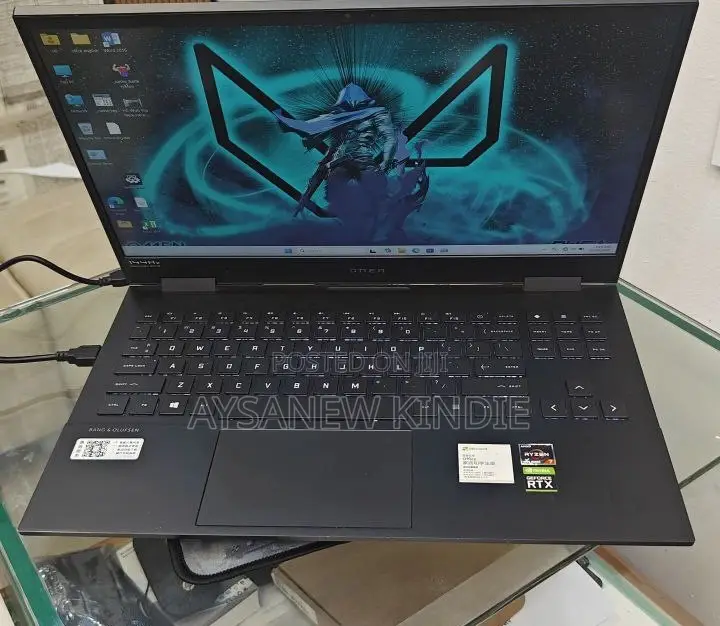 New Laptop HP Omen 15 16GB SSD 512GB