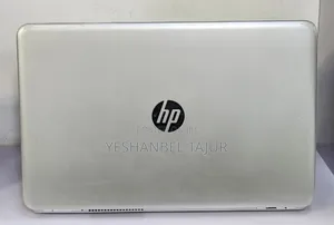 New Laptop HP Pavilion 15 8GB Intel Core i5 SSD 256GB