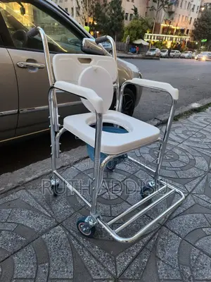 Commode Wheelchair老公toilet Wheelchair麩質poty Commode Wheelchair New