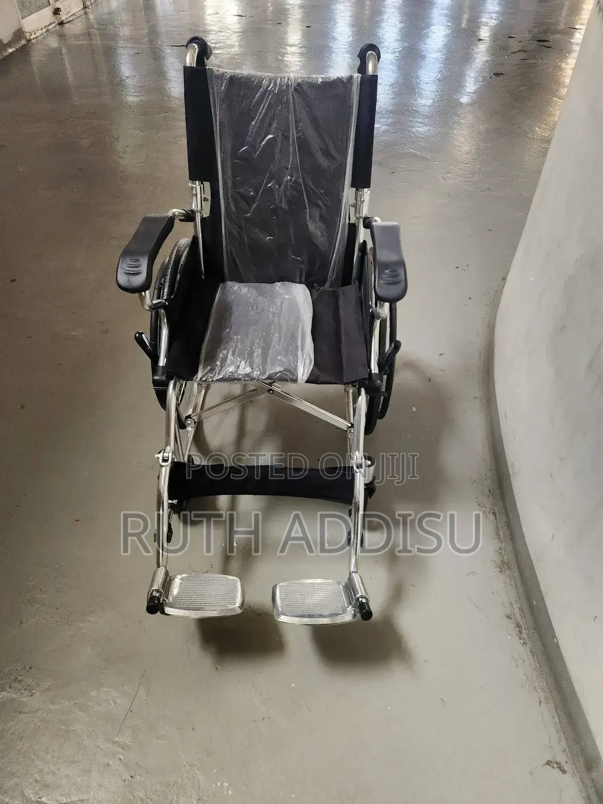 የልጅ Wheelchair የሚታጠፍ Wheelchair朱紅wheelchair俠義wheelchair痂了wheelchair
