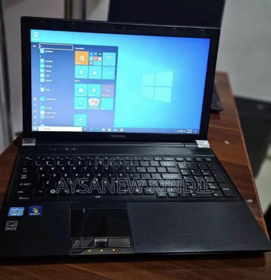 New Laptop Toshiba Tecra R950 4GB Intel Core I5 HDD+SSD 320GB